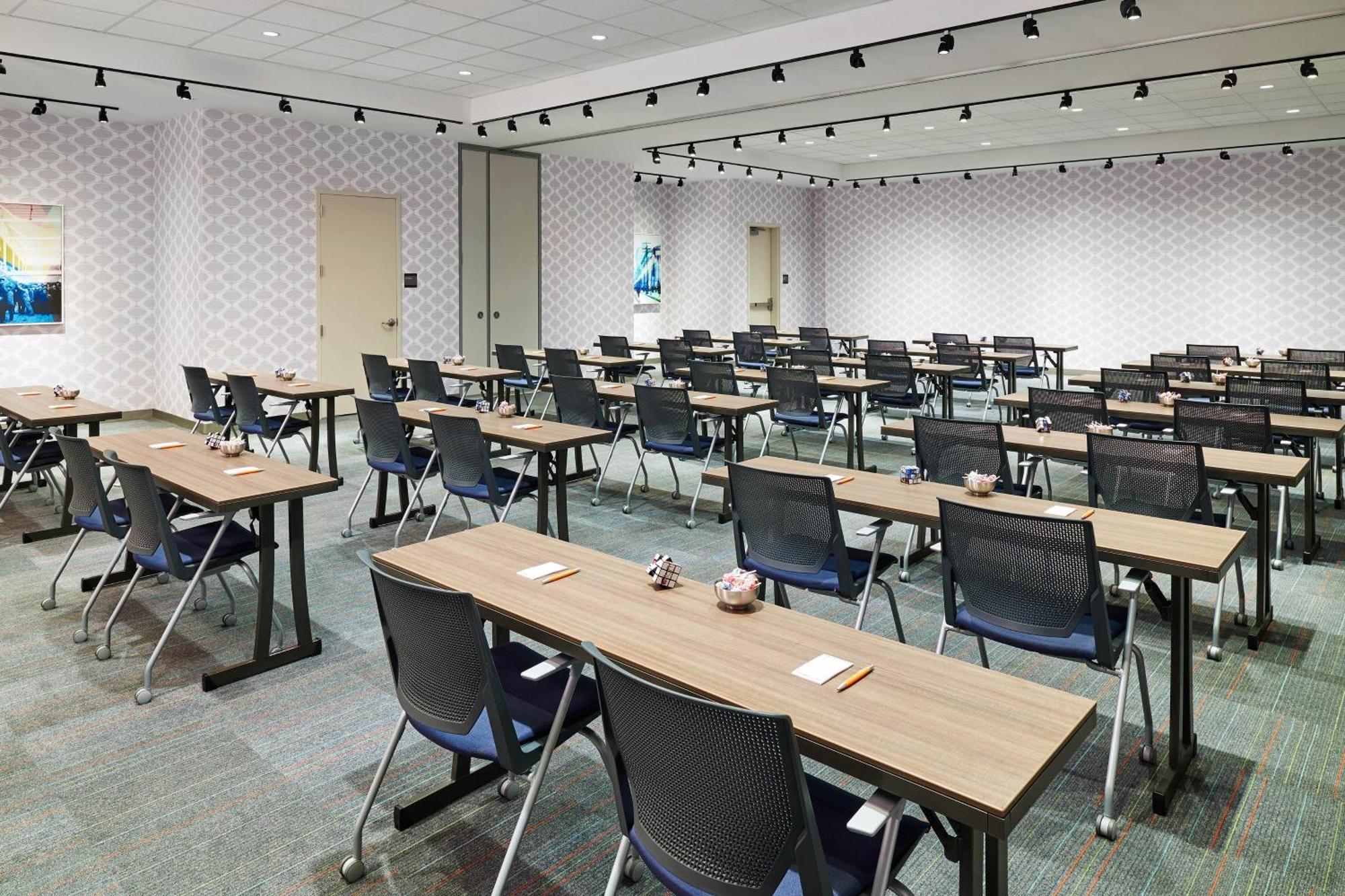 Aloft Louisville Downtown Eksteriør bilde